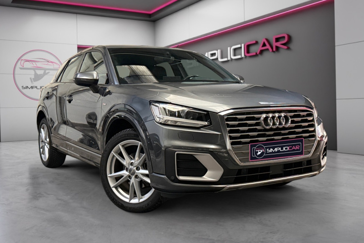 AUDI Q2