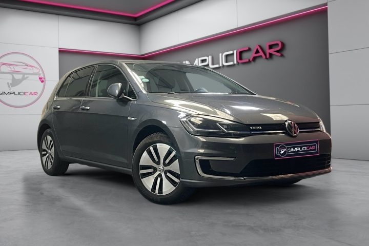 VOLKSWAGEN E-GOLF