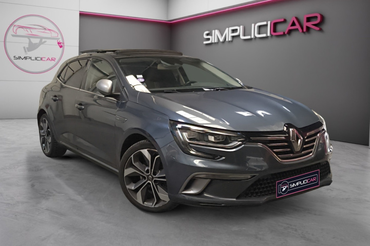 RENAULT MEGANE IV BERLINE